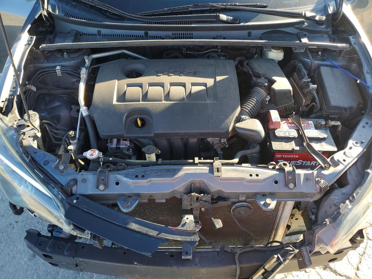 2018 TOYOTA COROLLA L photo 21