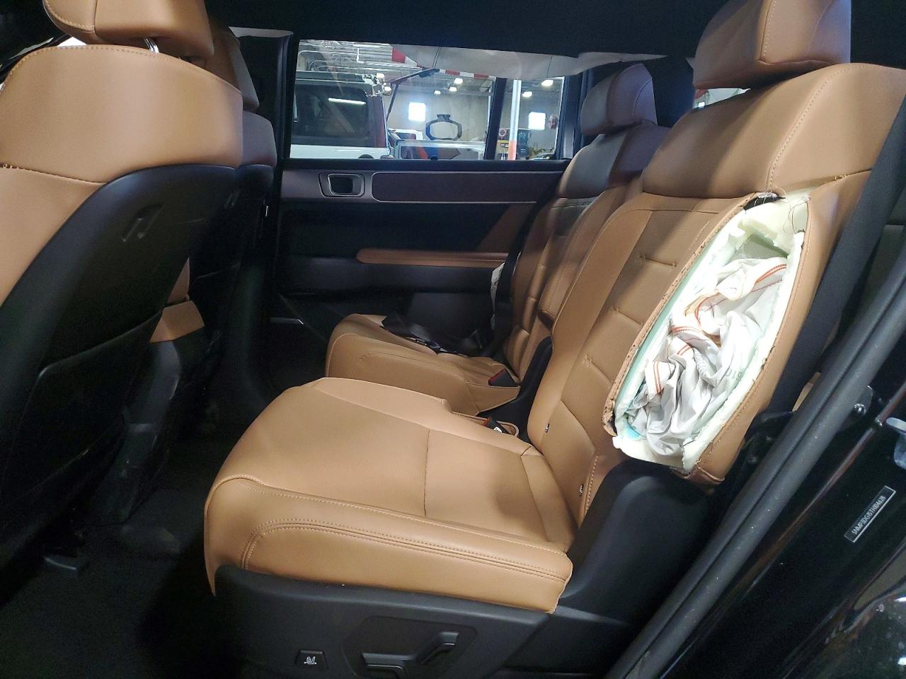 2026 HYUNDAI SANTA FE LIMITED photo 31