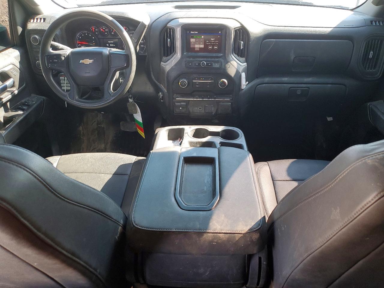2021 CHEVROLET SILVERADO K2500 HEAVY DUTY photo 15