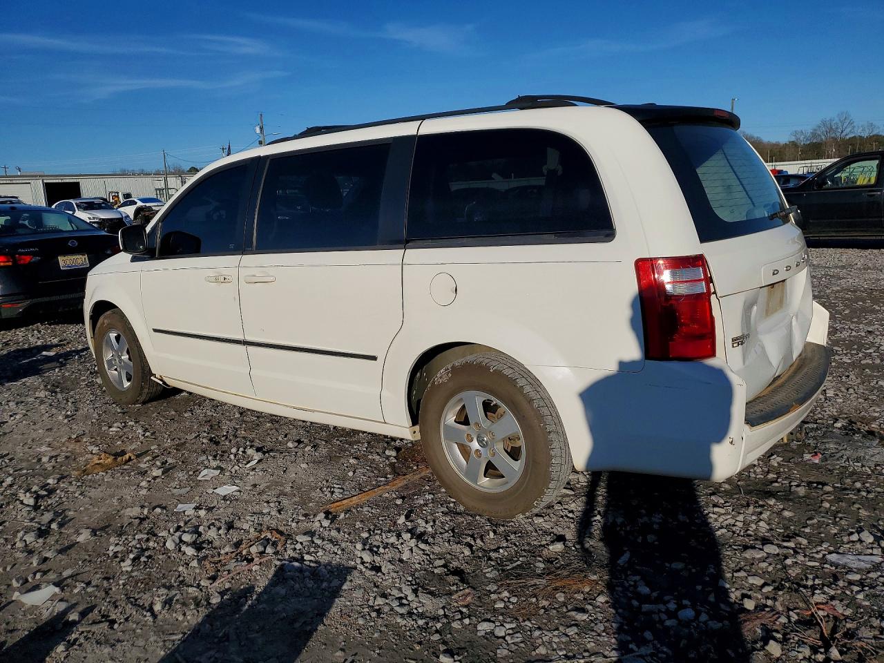 2010 DODGE GRAND CARAVAN SXT photo 3