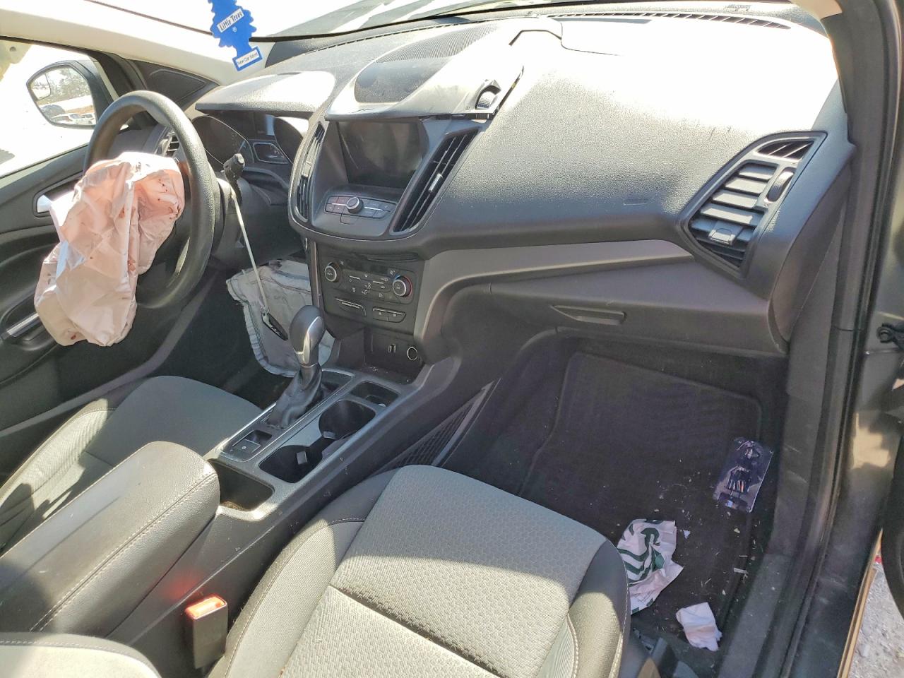 2019 FORD ESCAPE SE photo 22