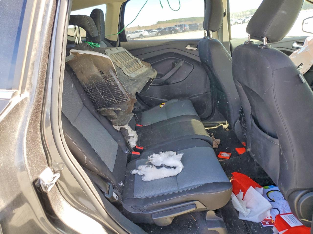 2019 FORD ESCAPE SE photo 31