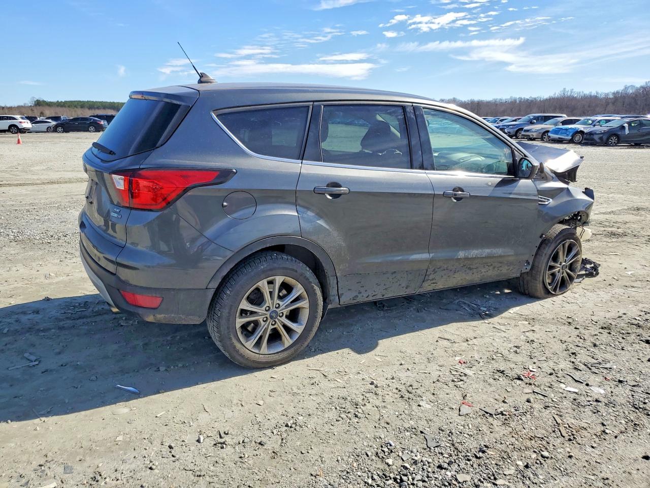 2019 FORD ESCAPE SE photo 7
