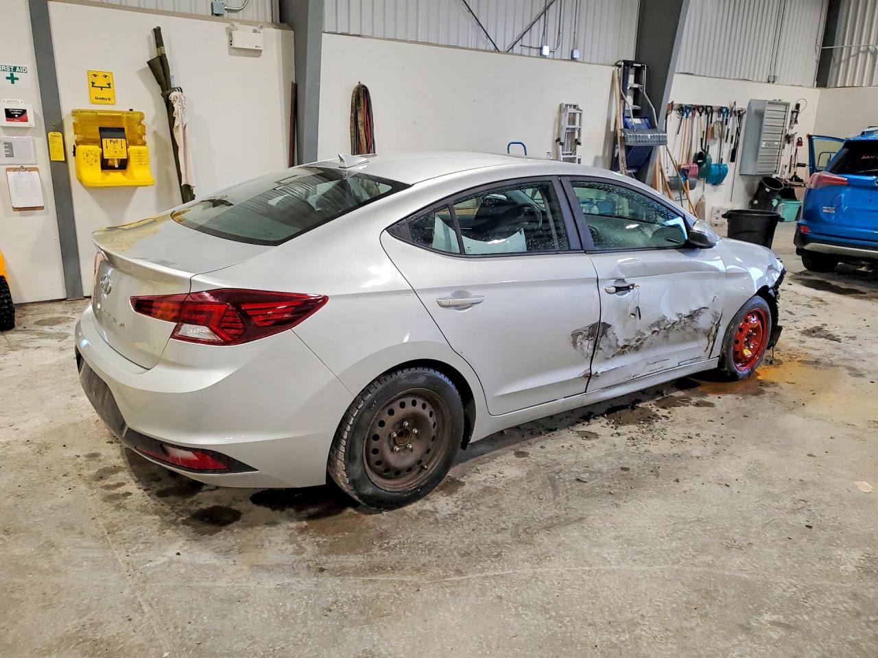 2019 HYUNDAI ELANTRA SEL photo 3
