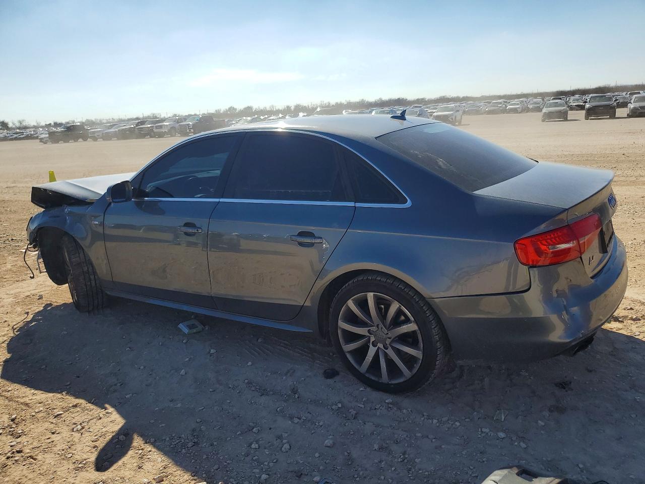 2014 AUDI A4 PREMIUM photo 2