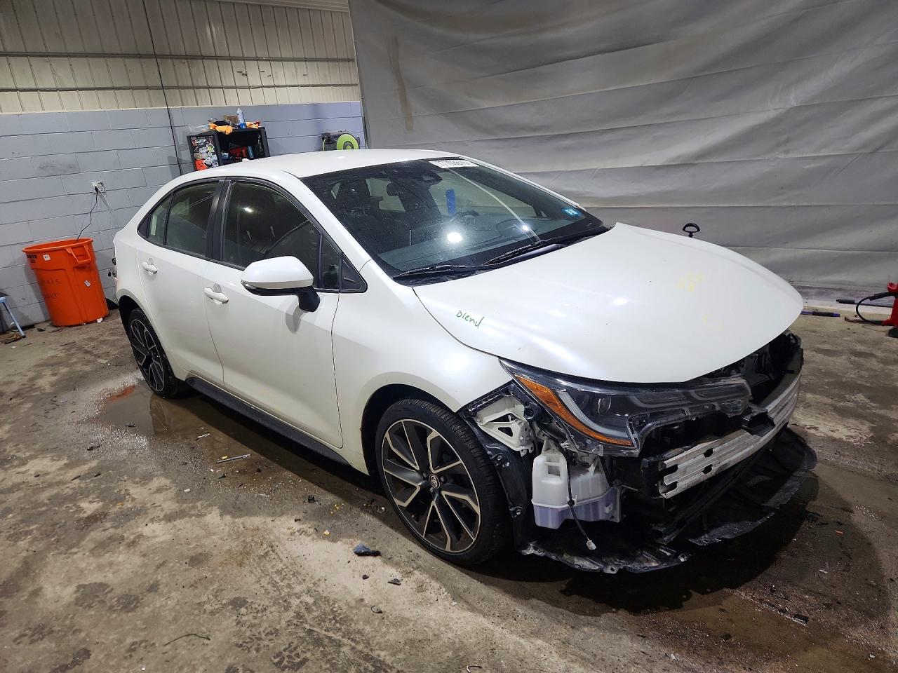 2020 TOYOTA COROLLA SE photo 4