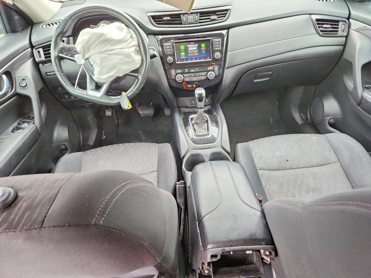 2018 NISSAN ROGUE S photo 8