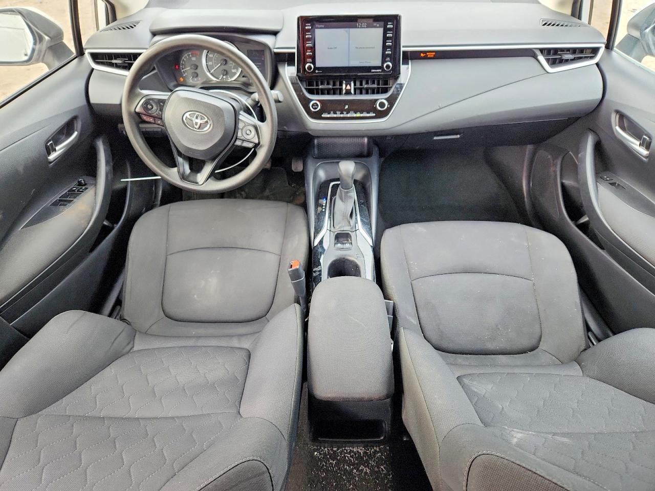 2021 TOYOTA COROLLA LE photo 8