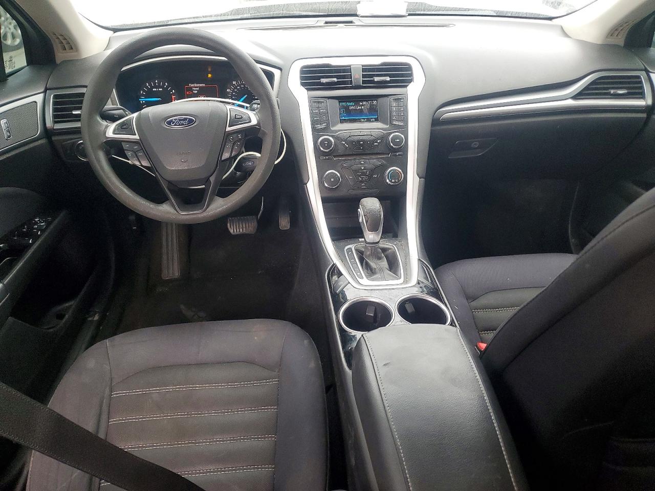 2014 FORD FUSION SE photo 8