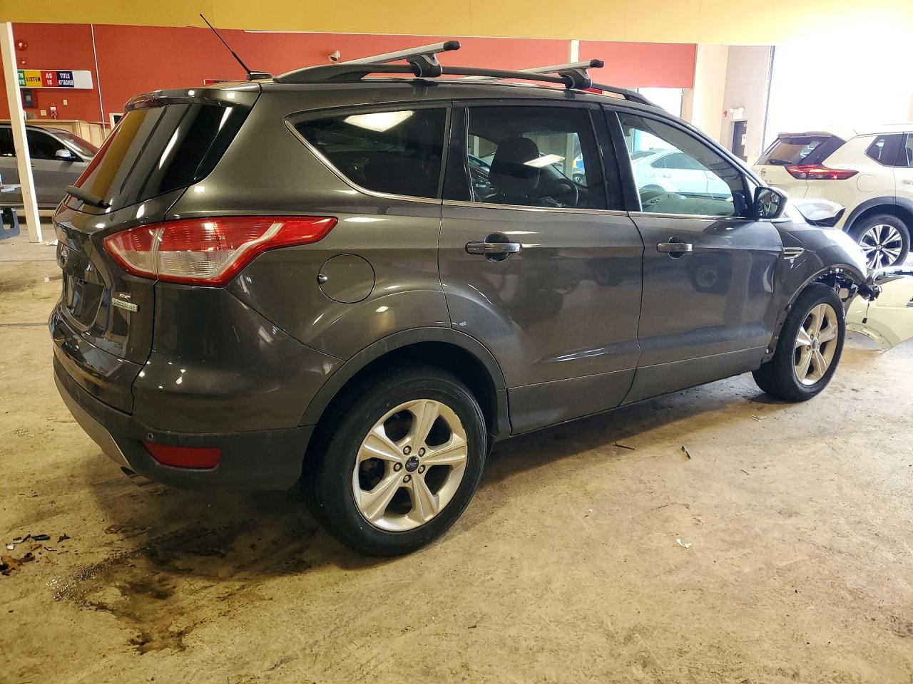 2015 FORD ESCAPE SE photo 3