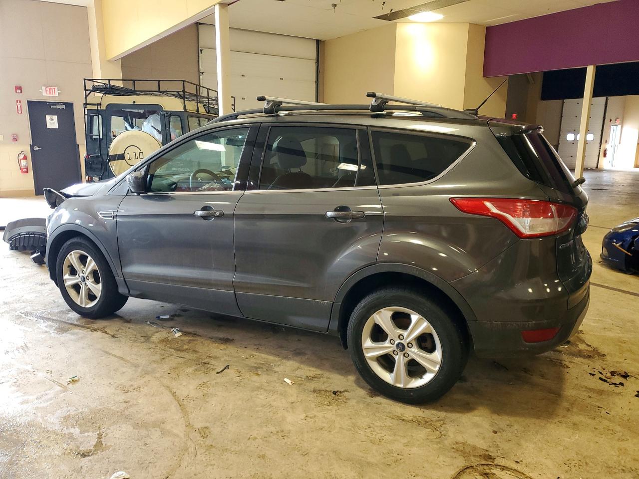 2015 FORD ESCAPE SE photo 2
