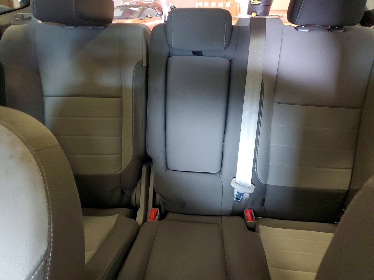 2015 FORD ESCAPE SE photo 10
