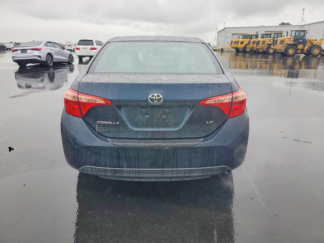 2019 TOYOTA COROLLA L photo 11
