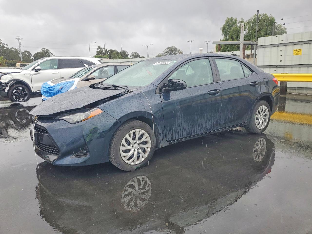 2019 TOYOTA COROLLA