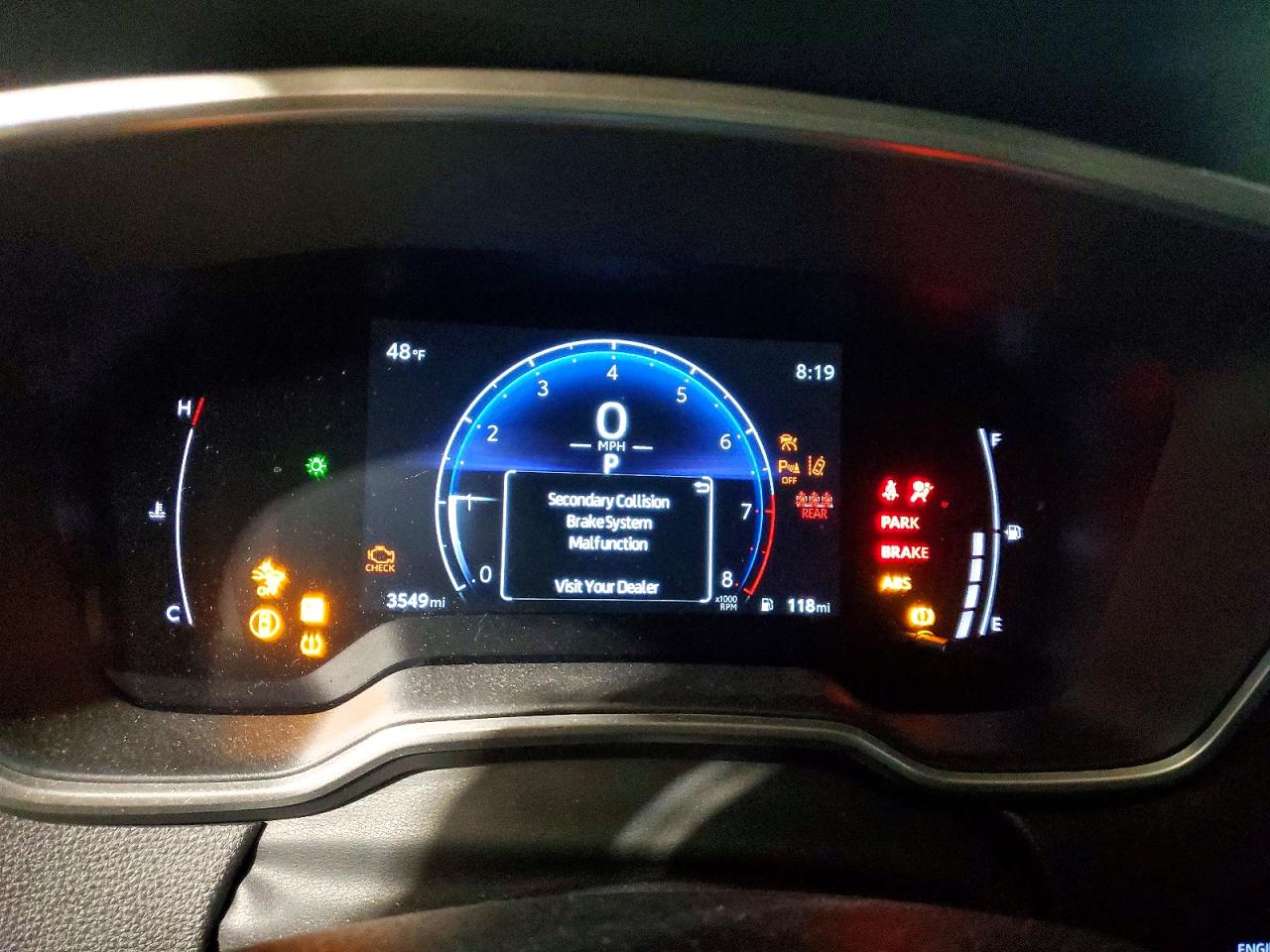 2025 TOYOTA COROLLA CROSS XLE photo 17