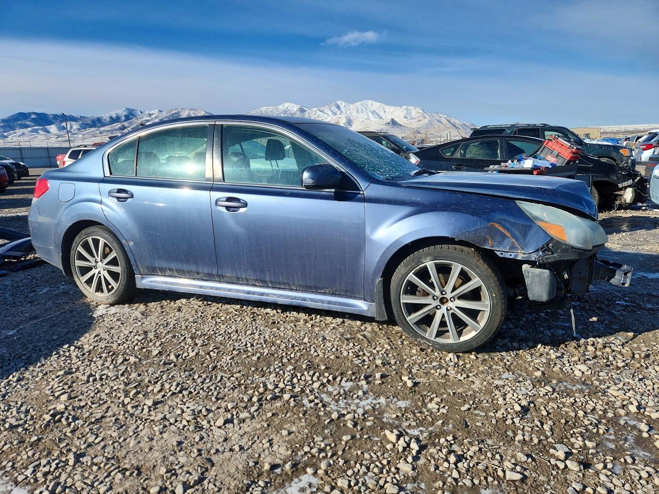 2013 SUBARU LEGACY 2.5I PREMIUM photo 4