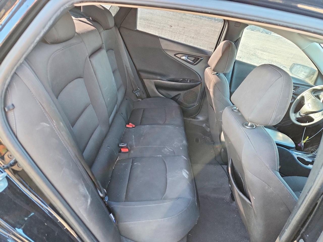 2018 CHEVROLET MALIBU LS photo 19