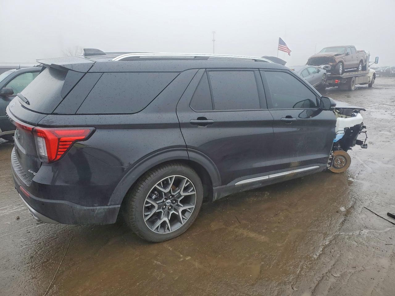 2025 FORD EXPLORER PLATINUM photo 3