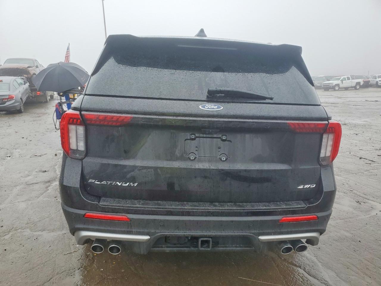 2025 FORD EXPLORER PLATINUM photo 6