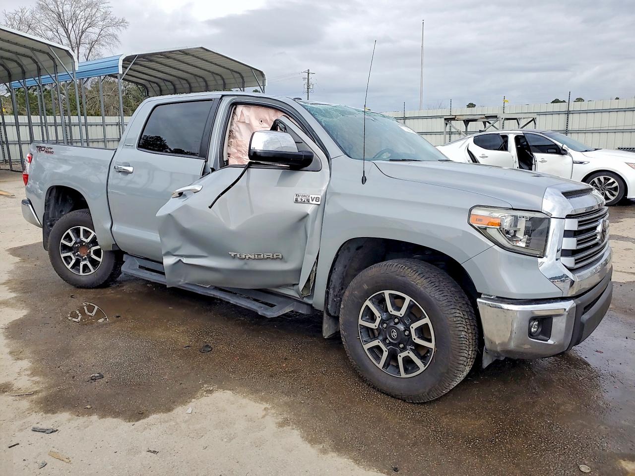 2018 TOYOTA TUNDRA LIMITED photo 4
