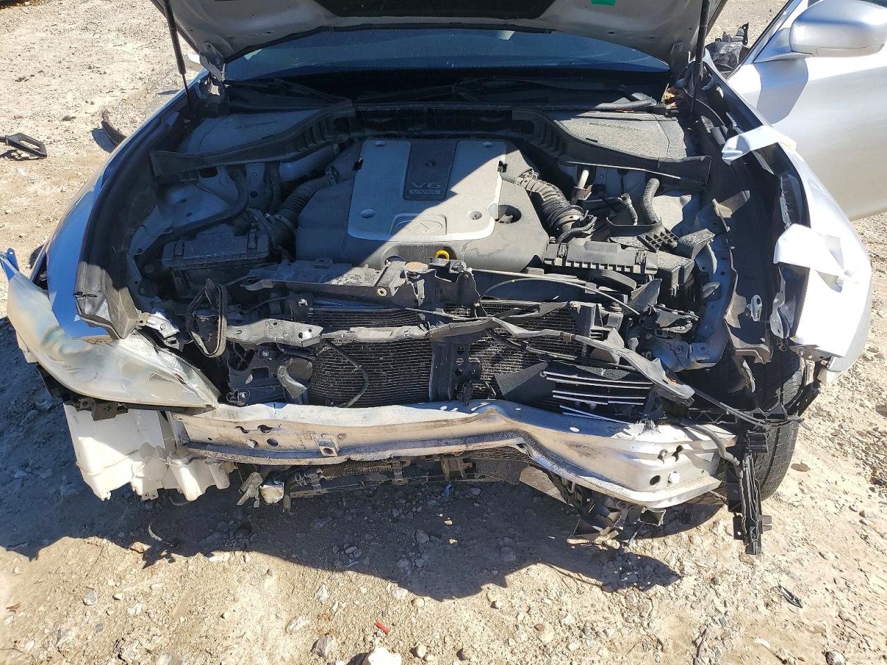 2013 INFINITI M37 BASE photo 11