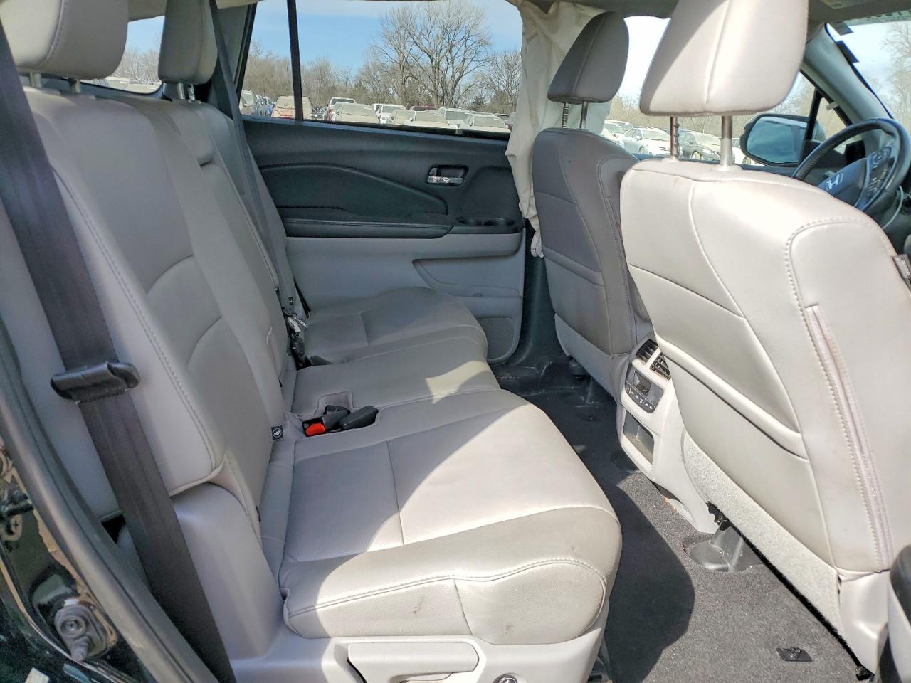 2016 HONDA PILOT EXL photo 31