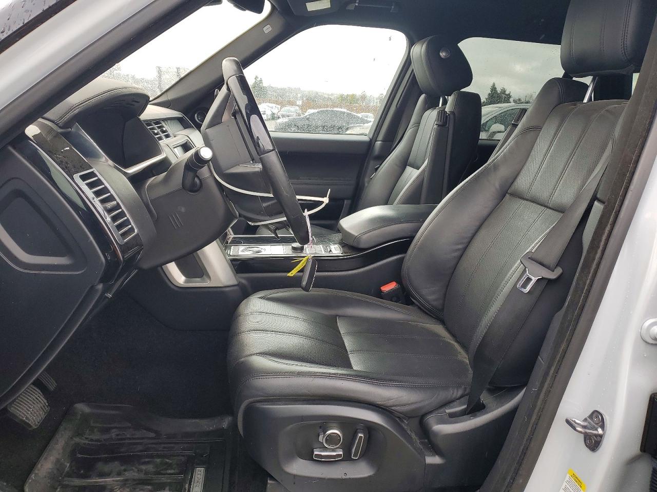 2017 LAND ROVER RANGE ROVER HSE photo 7