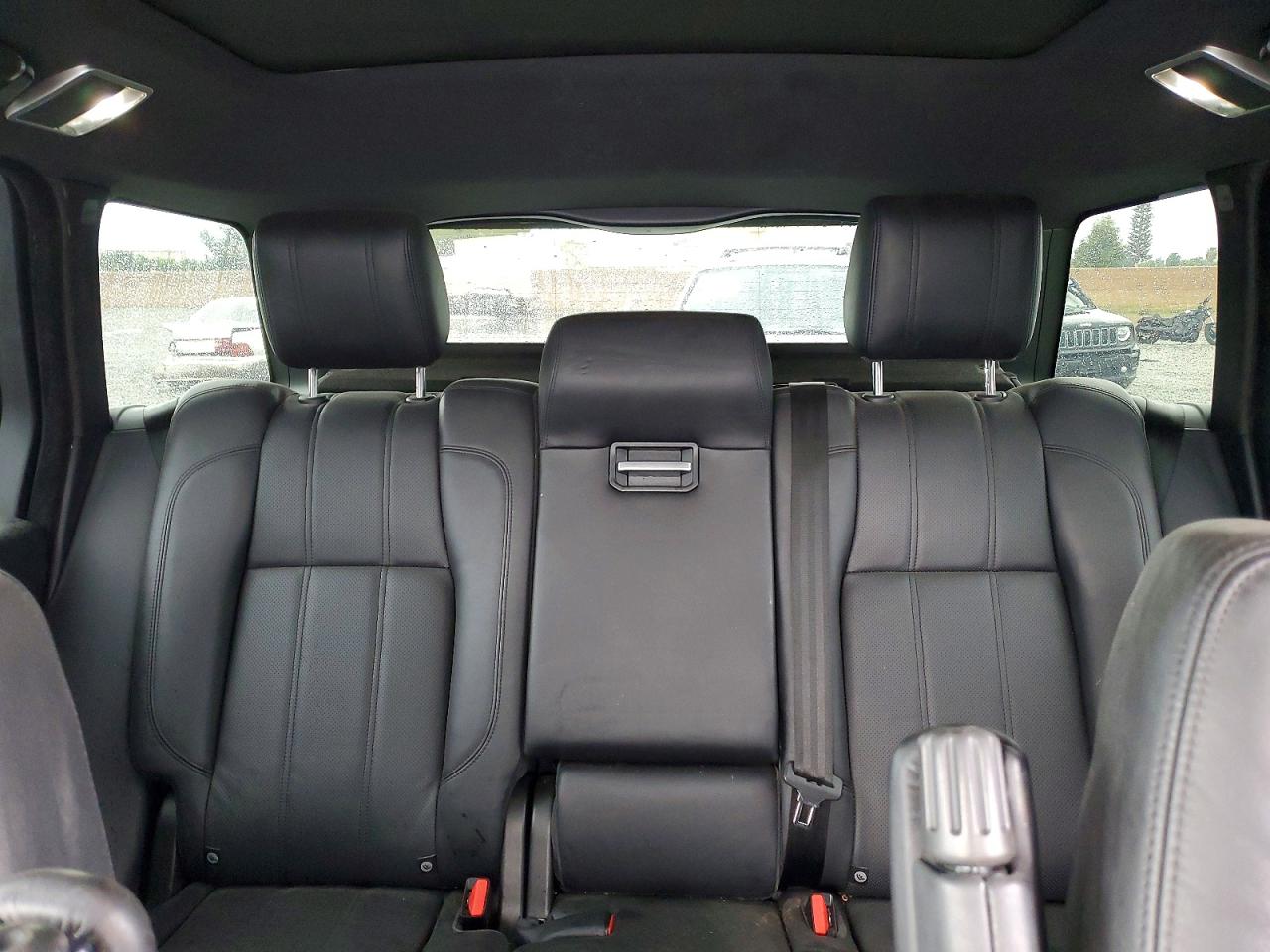 2017 LAND ROVER RANGE ROVER HSE photo 10