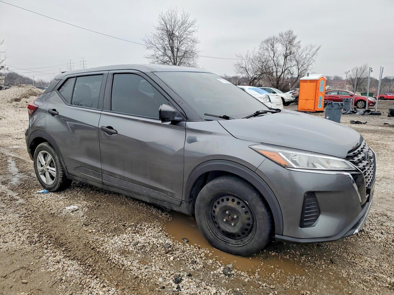 2021 NISSAN KICKS S photo 10