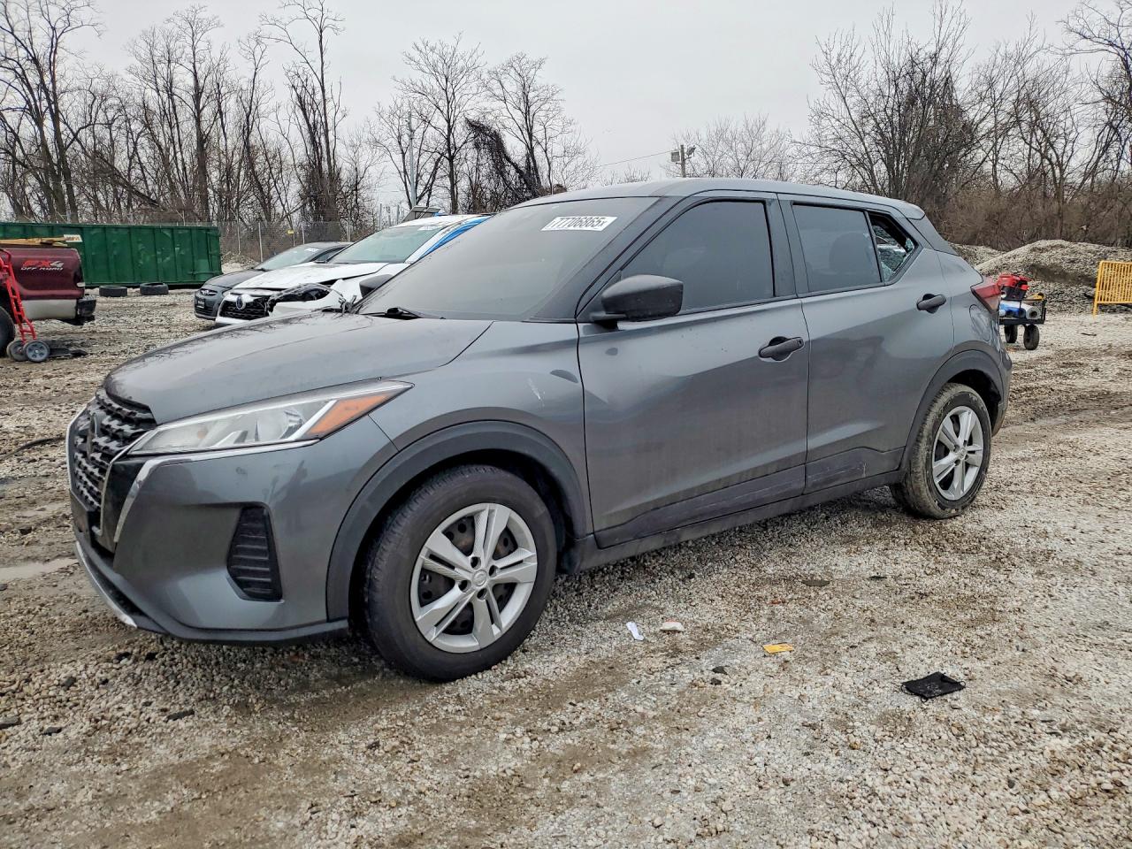 2021 NISSAN KICKS