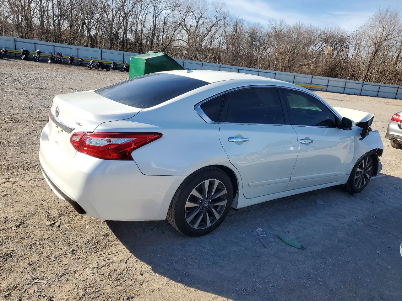 2017 NISSAN ALTIMA 2.5 photo 7