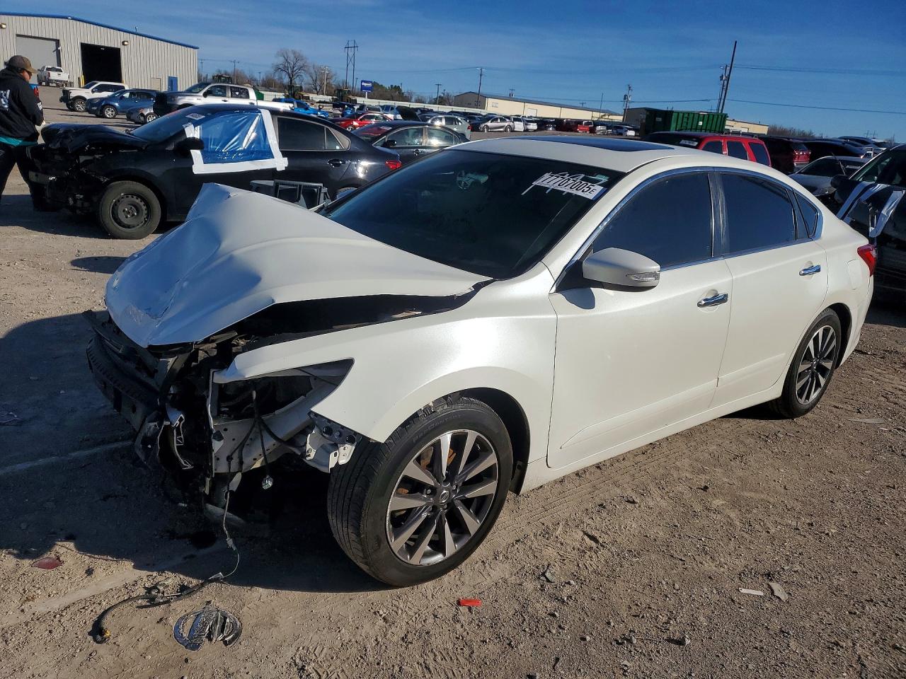 2017 NISSAN ALTIMA