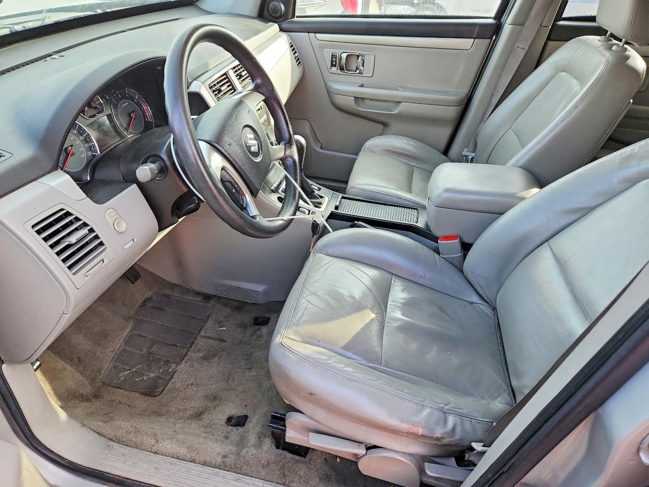2008 SUZUKI XL7 photo 7