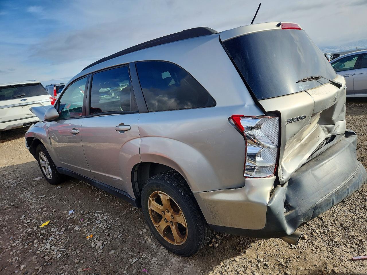 2008 SUZUKI XL7 photo 2