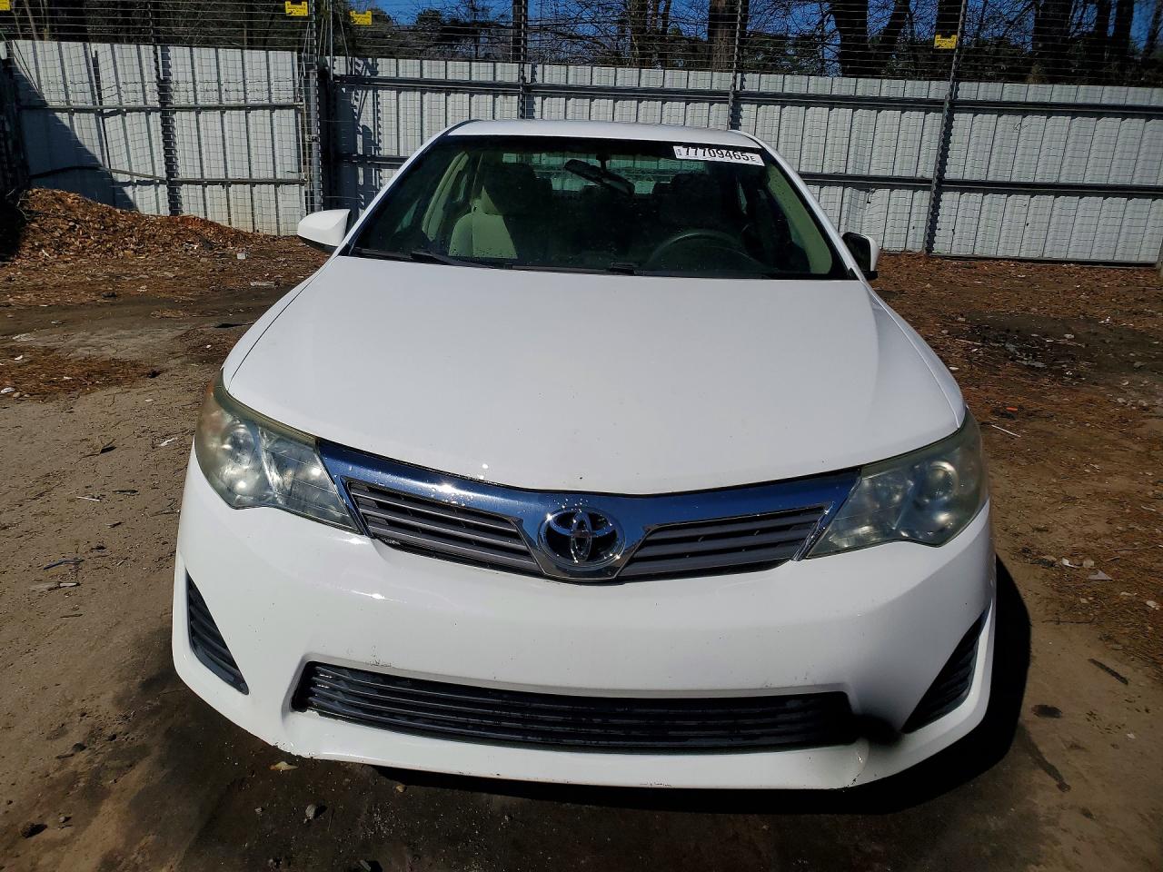 2012 TOYOTA CAMRY L photo 9