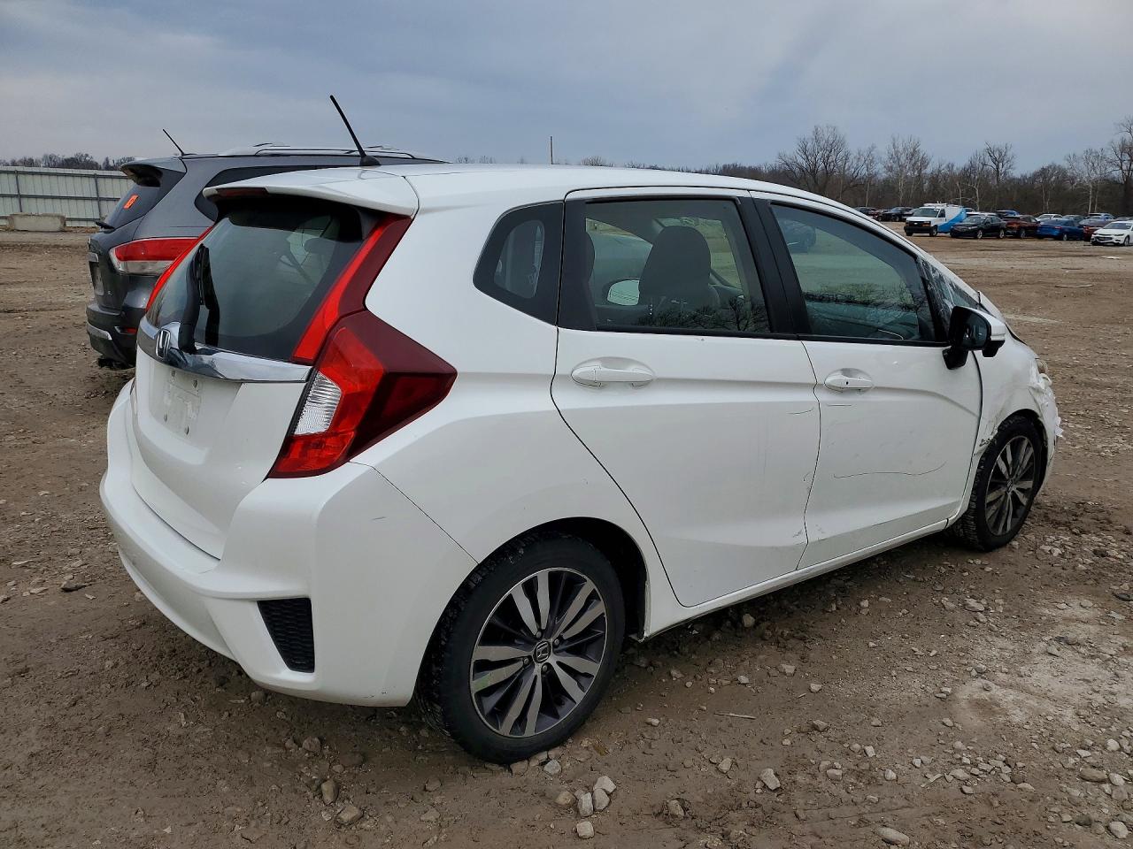 2016 HONDA FIT EX photo 3