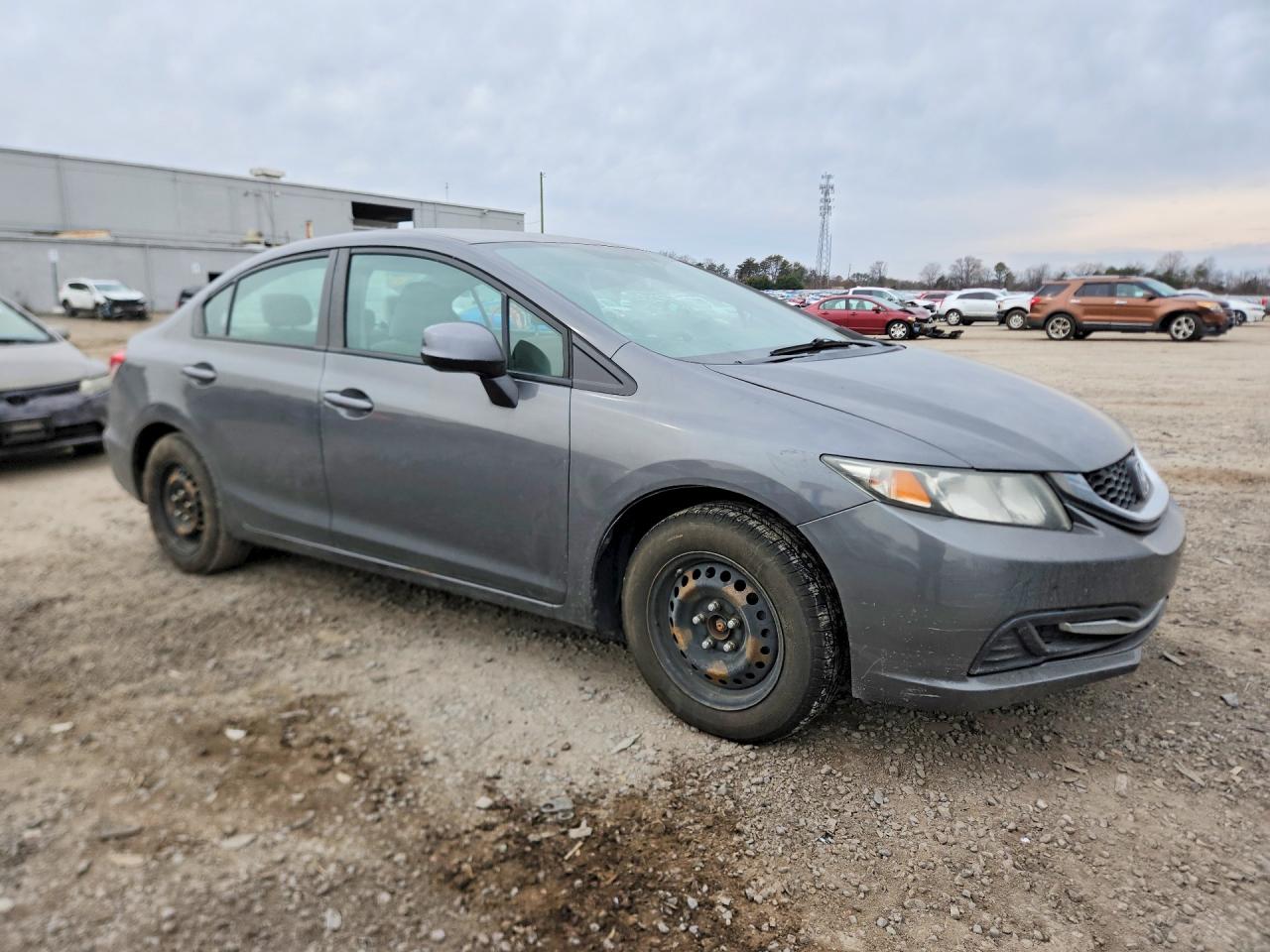 2013 HONDA CIVIC LX photo 4