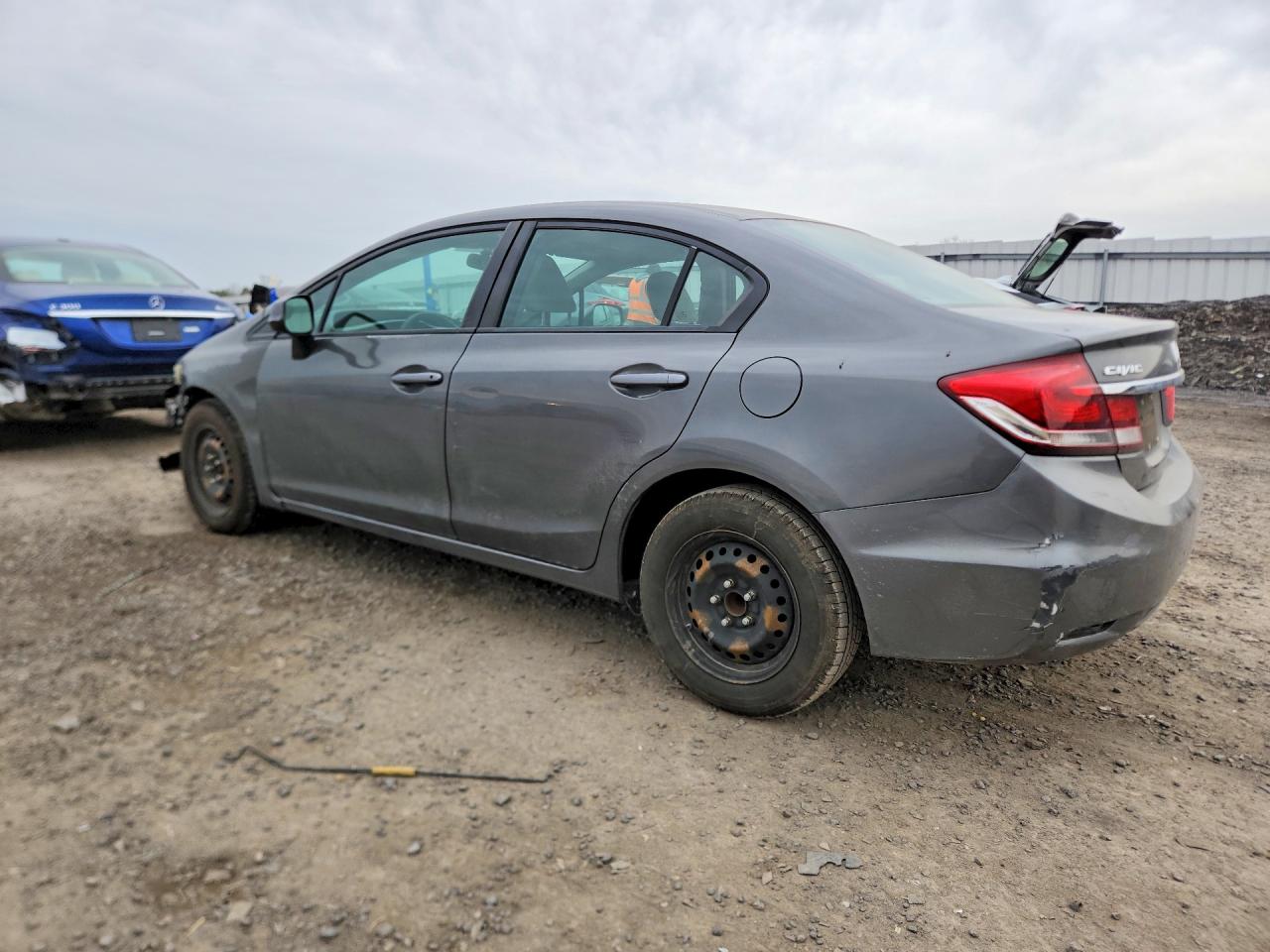 2013 HONDA CIVIC LX photo 2