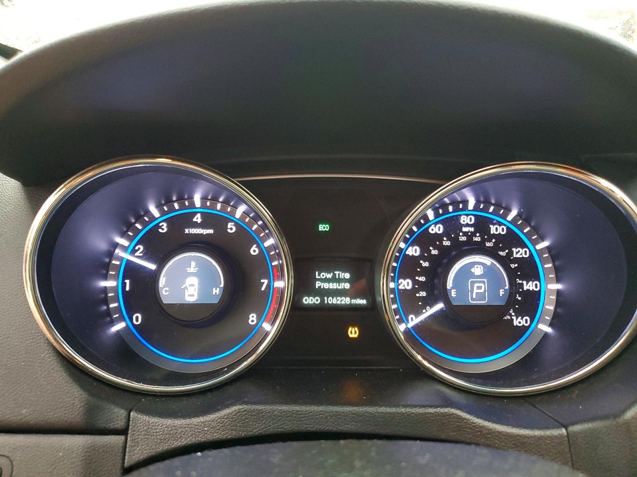 2011 HYUNDAI SONATA SE 2.0T photo 9