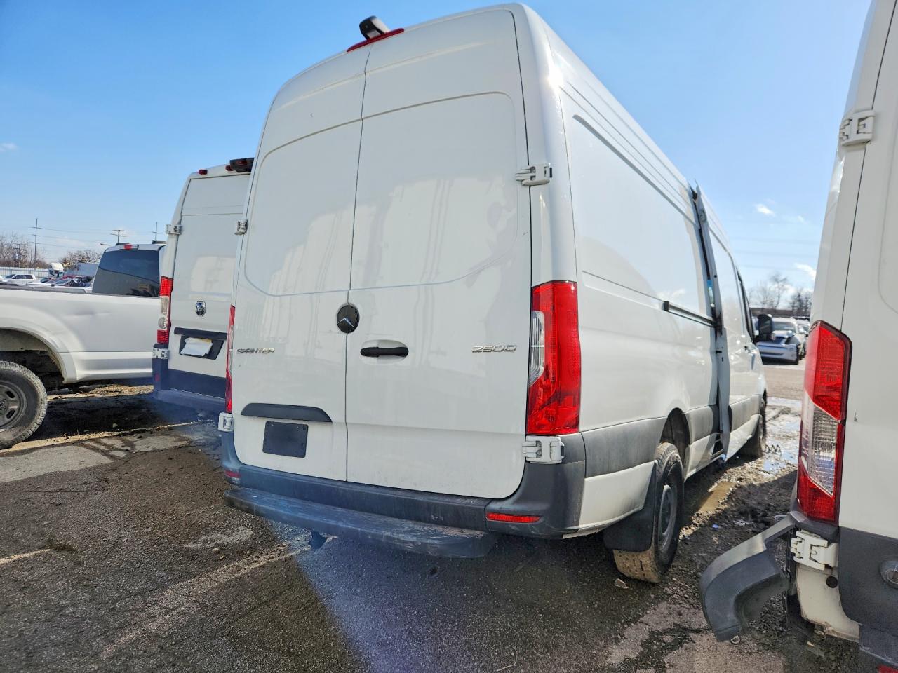 2024 MERCEDES BENZ SPRINTER 2500 DELIVERY VAN photo 5