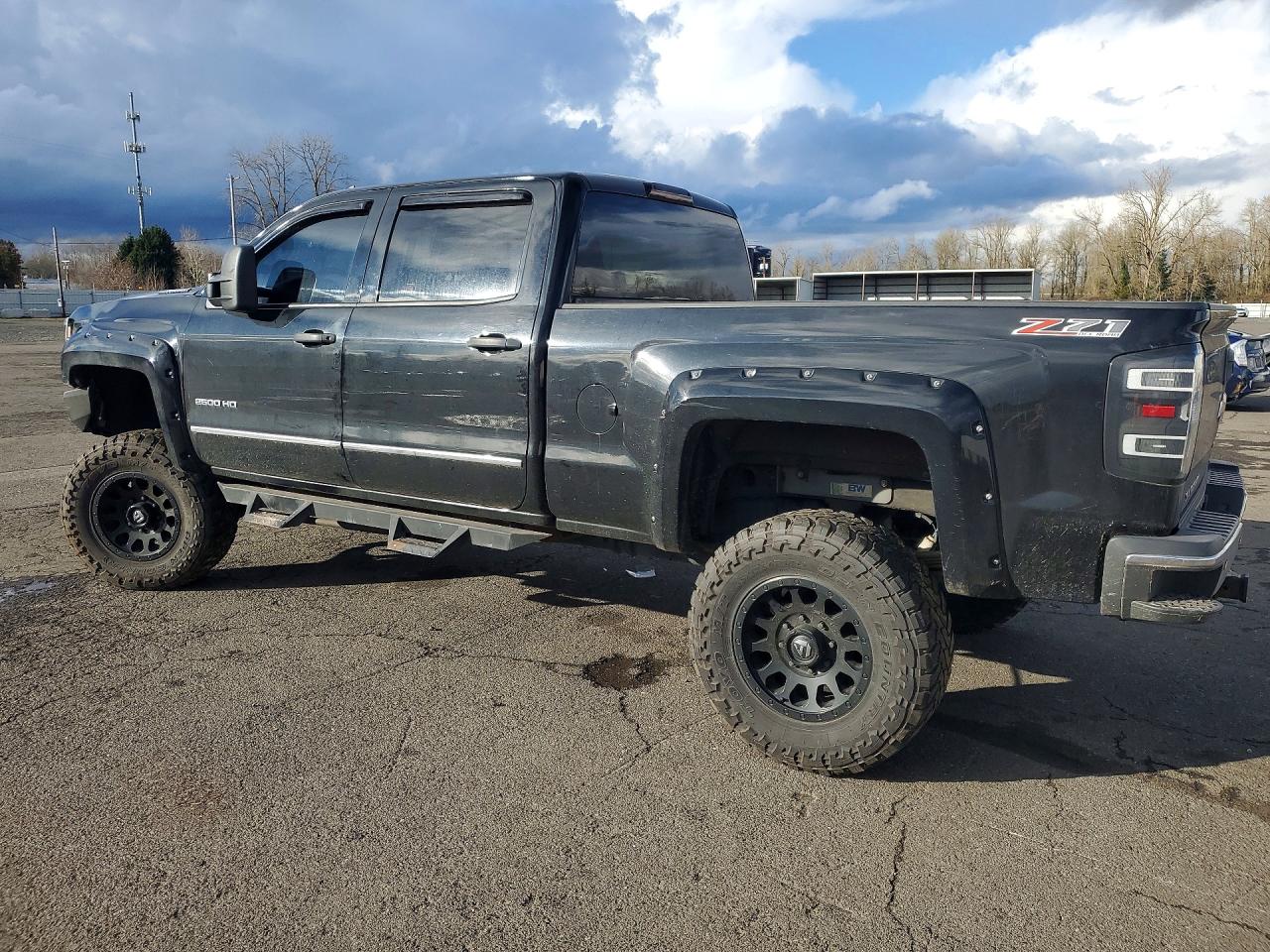 2015 CHEVROLET SILVERADO K2500 HEAVY DUTY LT photo 4