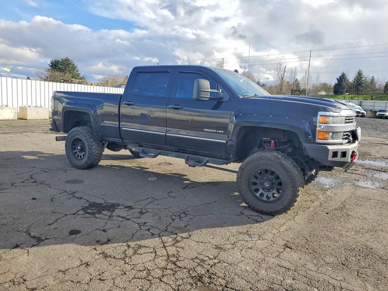 2015 CHEVROLET SILVERADO K2500 HEAVY DUTY LT photo 10