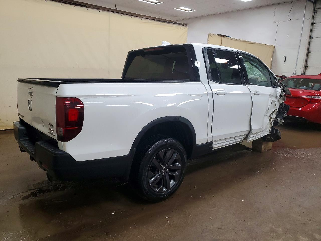 2021 HONDA RIDGELINE SPORT photo 3