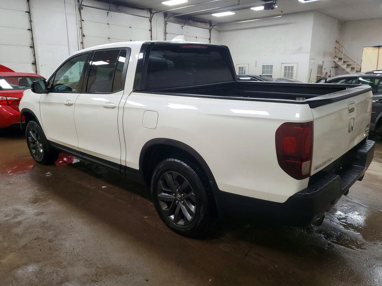 2021 HONDA RIDGELINE SPORT photo 2