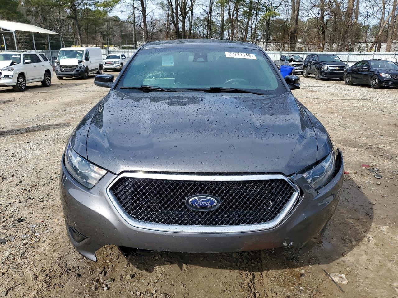 2018 FORD TAURUS SHO photo 9