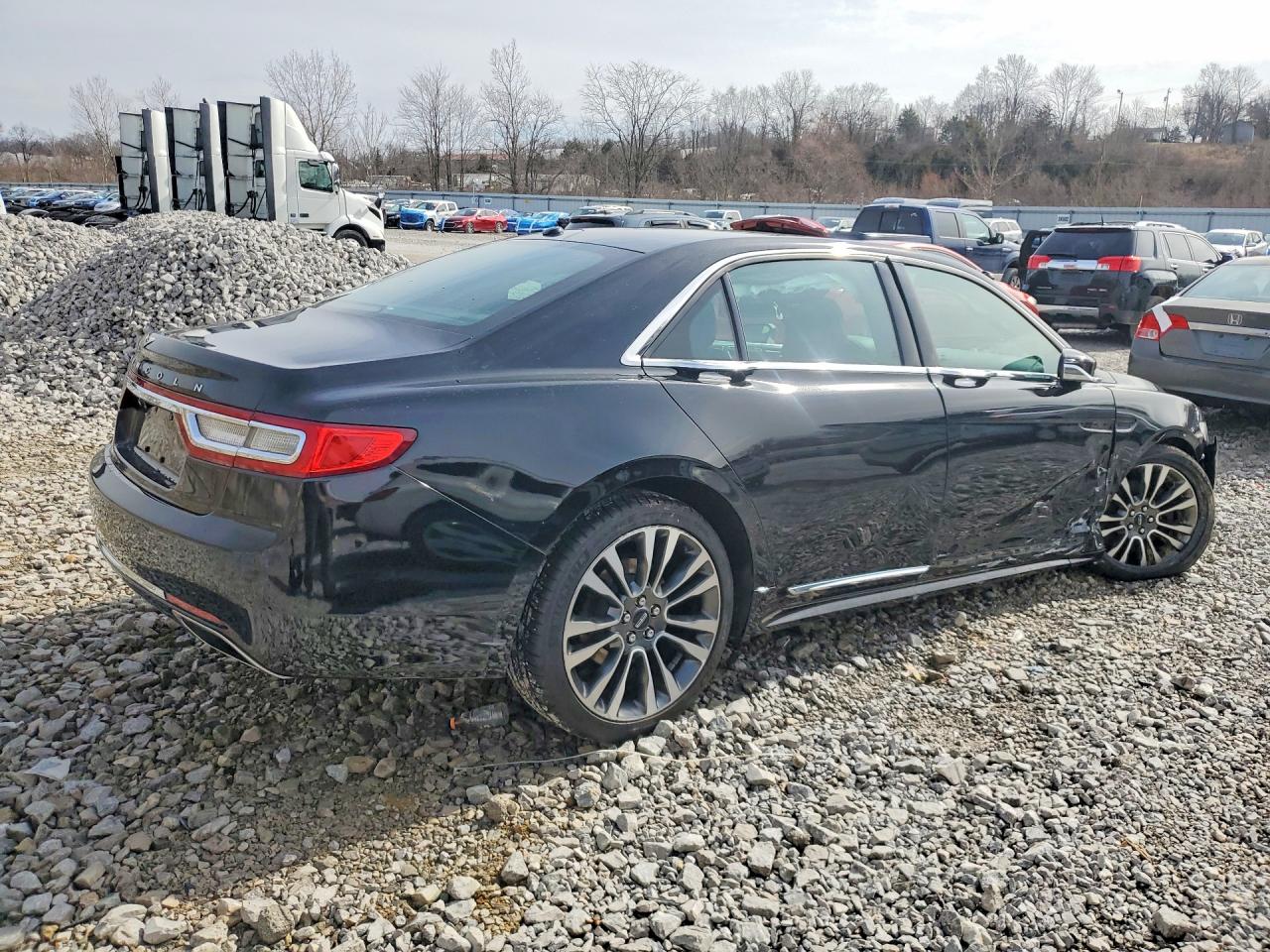 2017 LINCOLN CONTINENTAL RESERVE photo 5