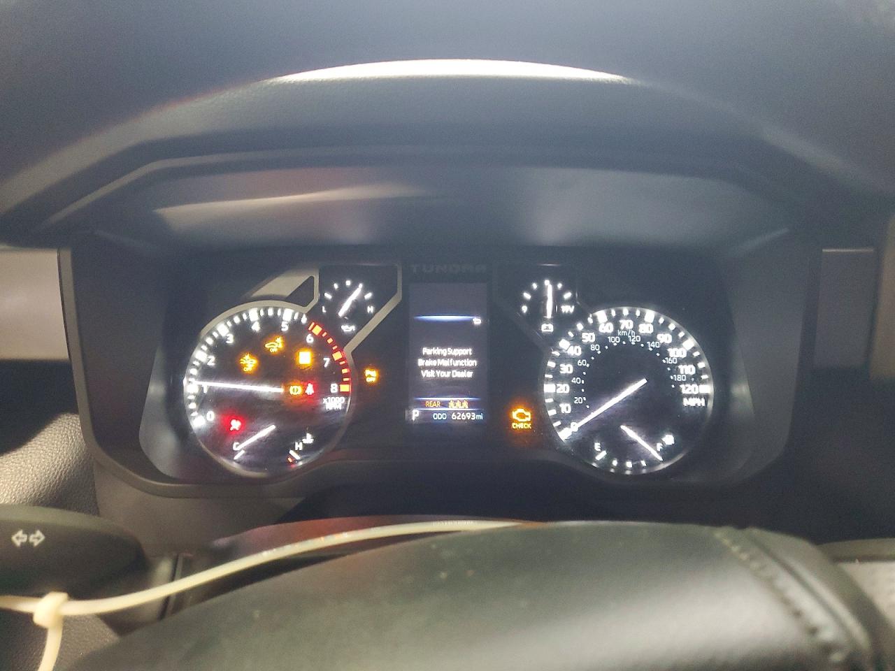 2024 TOYOTA TUNDRA CREWMAX SR photo 9