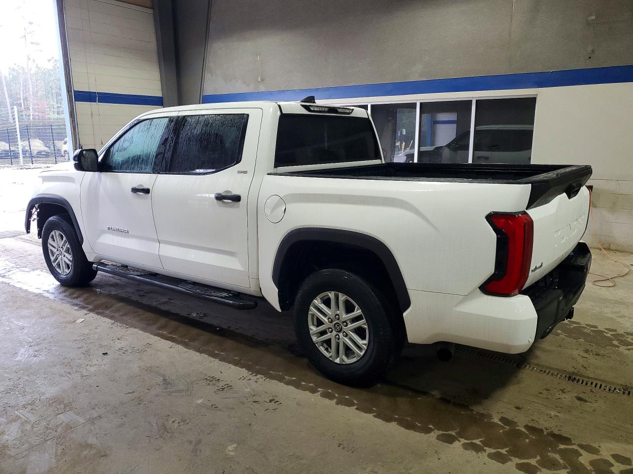 2024 TOYOTA TUNDRA CREWMAX SR photo 2