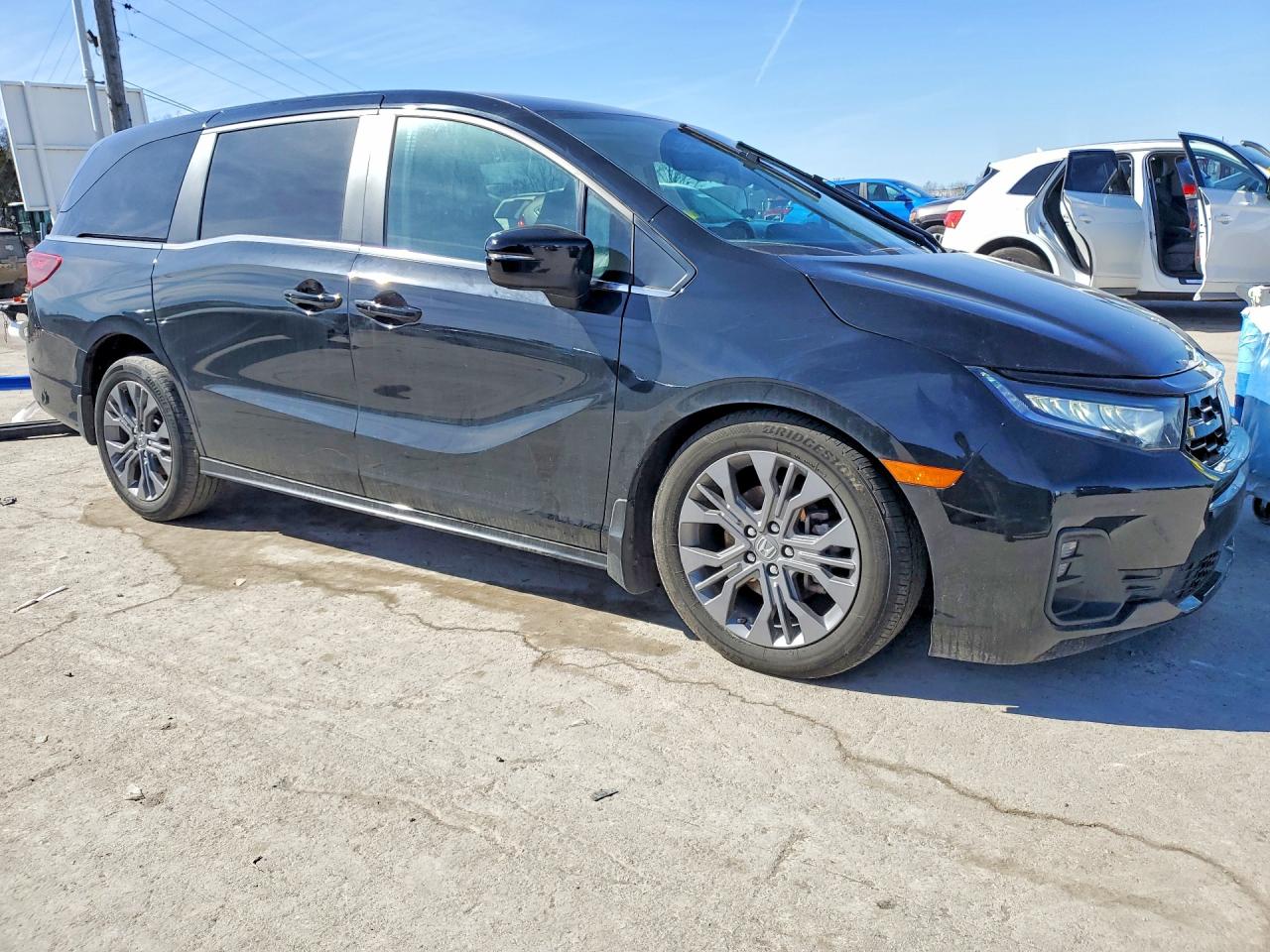 2025 HONDA ODYSSEY TOURING photo 4