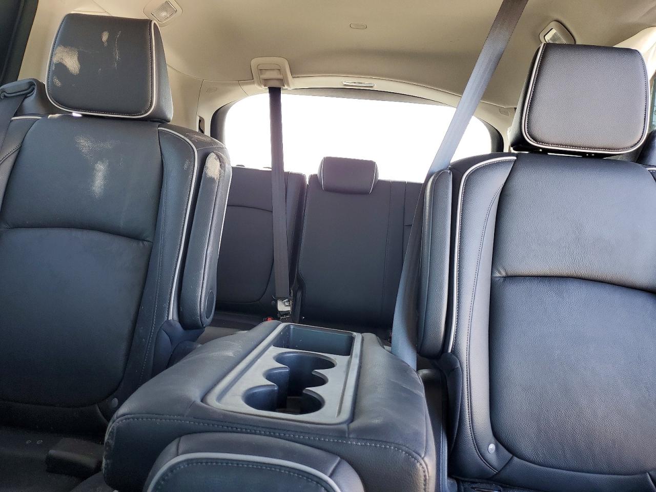 2025 HONDA ODYSSEY TOURING photo 10